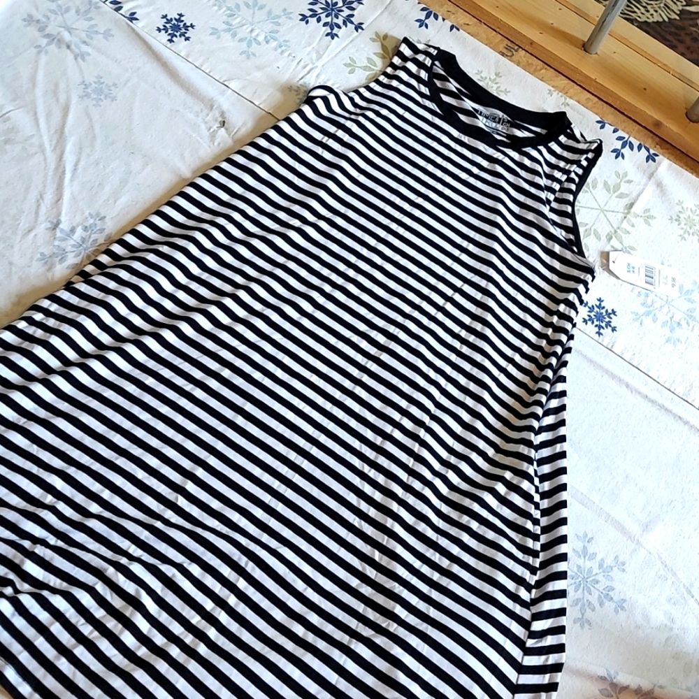 Dress, black and white, small, time and tru